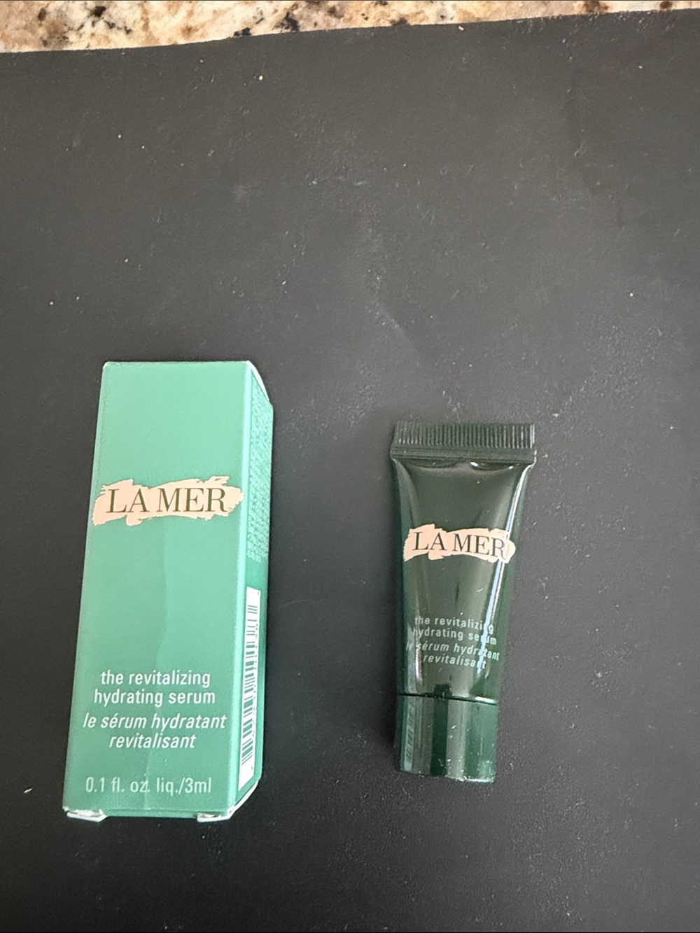 La‎ Mer Revitalizing Hydrating Serum -Sample .1oz